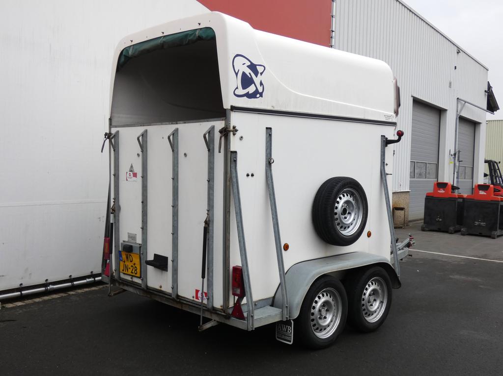 Westtrailers Paardentrailer 315x165x231cm 2000kg